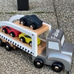 JaBaDaBaDo W7152 Kinder Holz Autotransporter Sportwagen Grau personalisiert Spielzeug Name